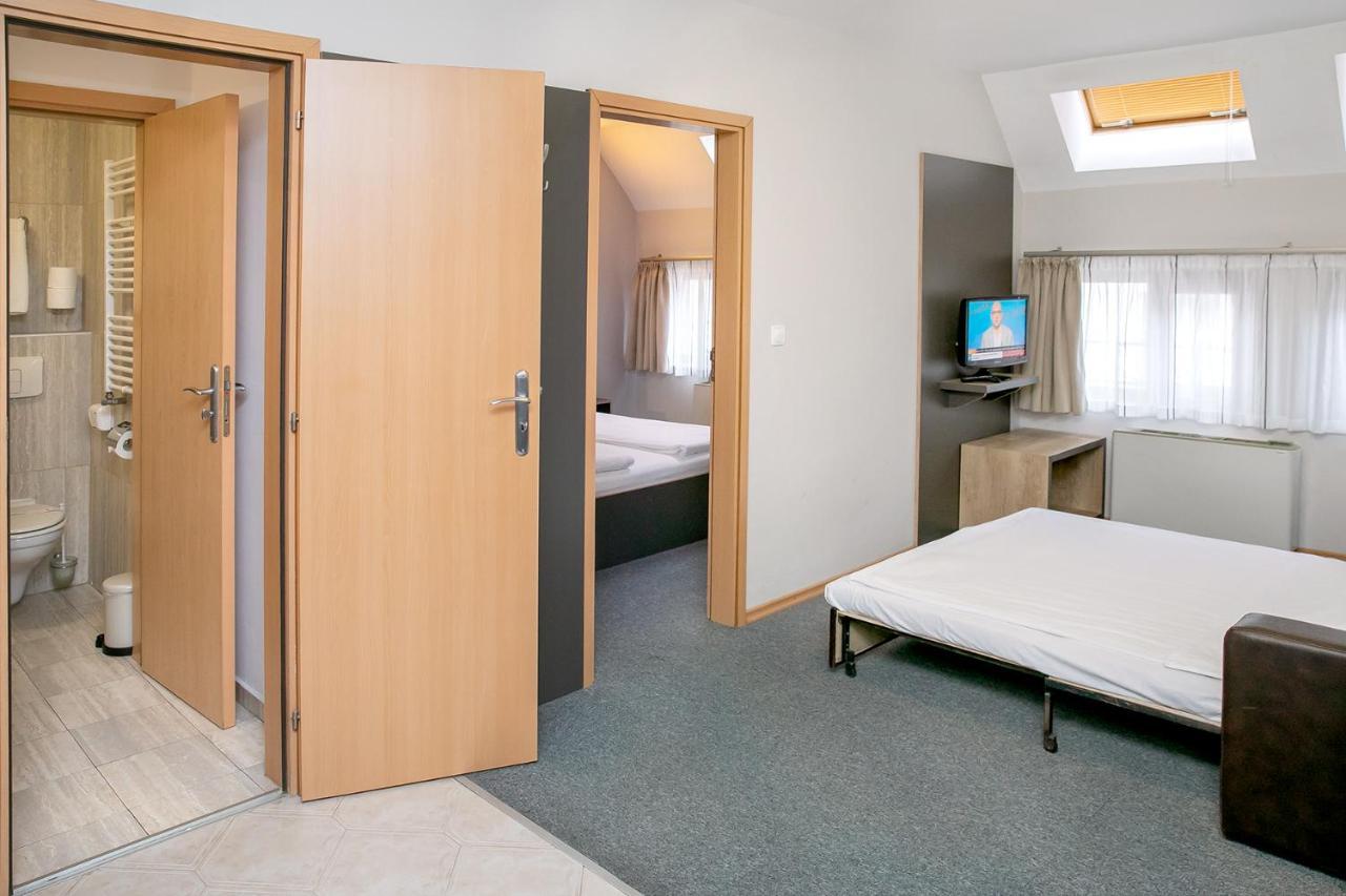Hotel Niky Szófia Kültér fotó